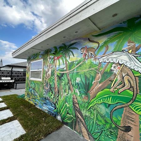 Jungle Cottage With Luxury Pool, Hot Tub And More! Lake Worth Beach Esterno foto