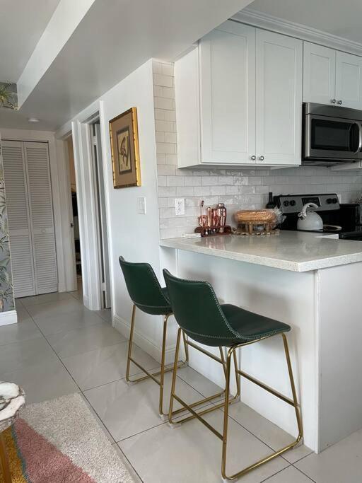 Jungle Cottage With Luxury Pool, Hot Tub And More! Lake Worth Beach Esterno foto